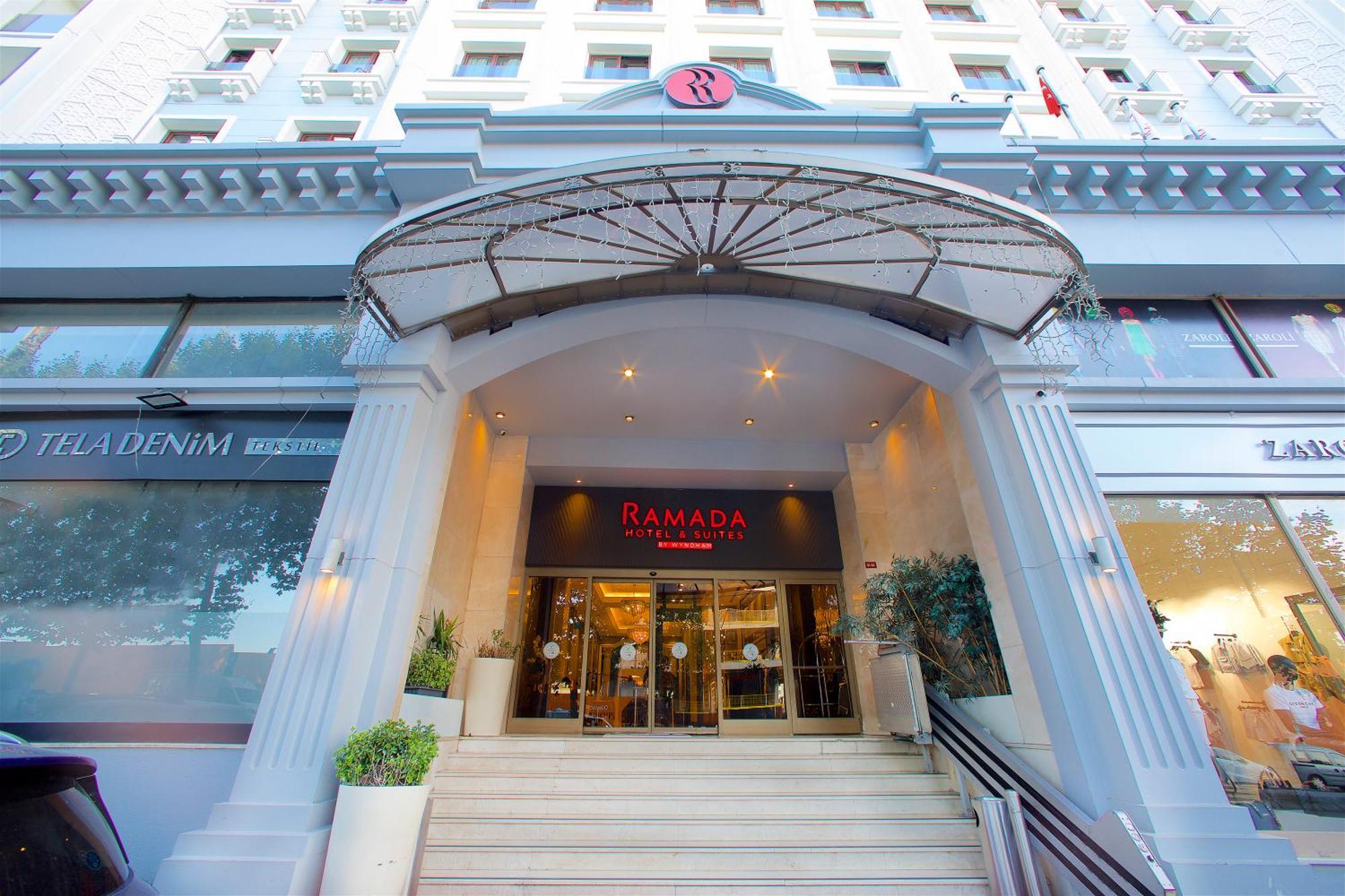 Ramada By Wyndham Istanbul Merter Exterior photo Entrance of the hotel
