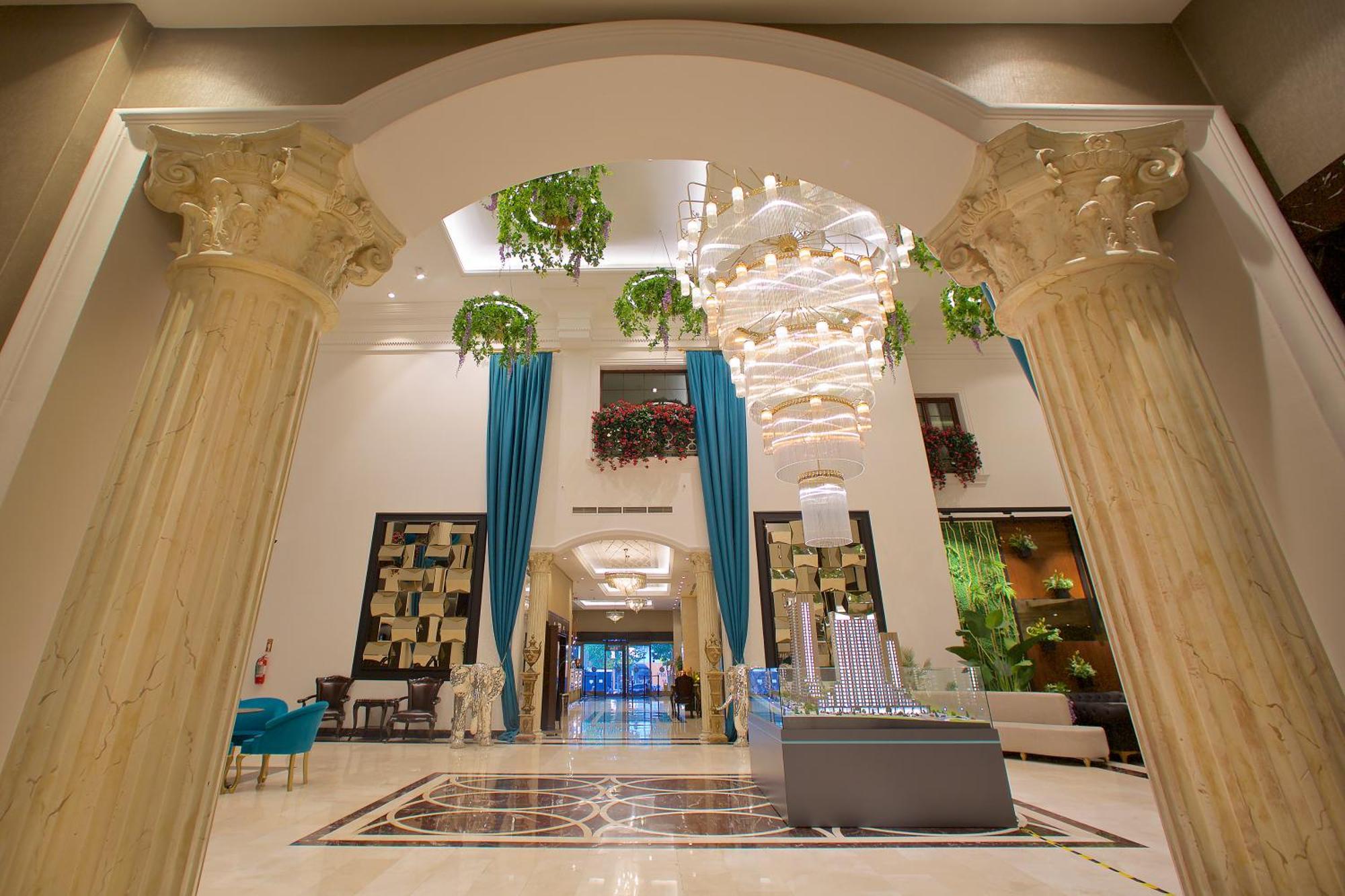Ramada By Wyndham Istanbul Merter Exterior photo Lobby